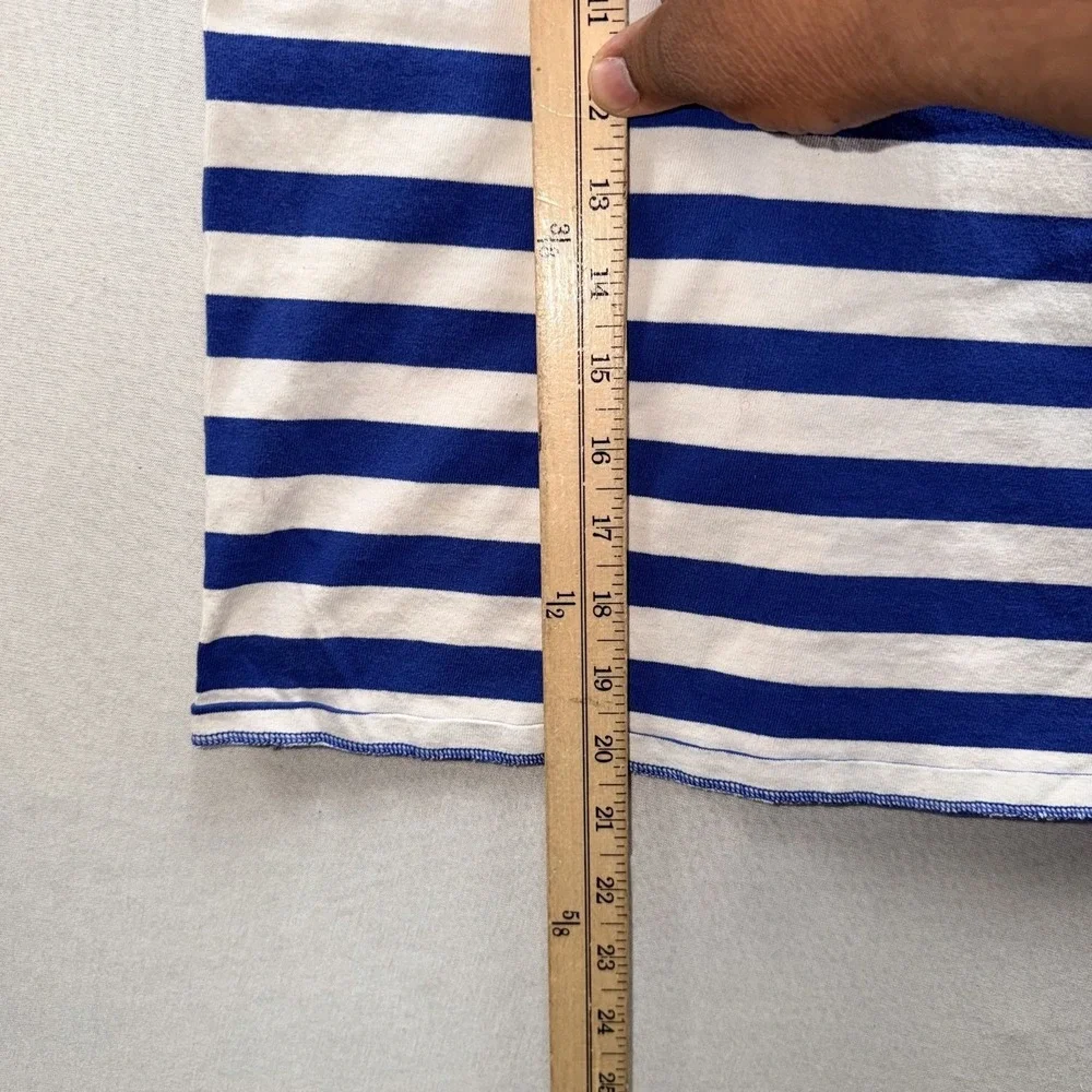 Old Navy Trademark T-Shirt Reissue Modern Boys L Blue Striped Crew Neck